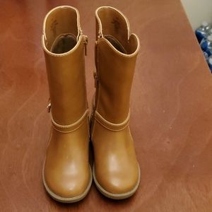 Kids boots